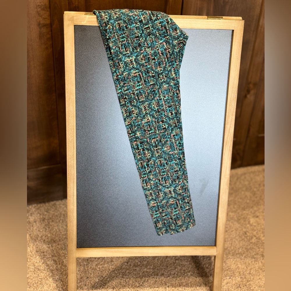 NWOT LuLaRoe leggings TC